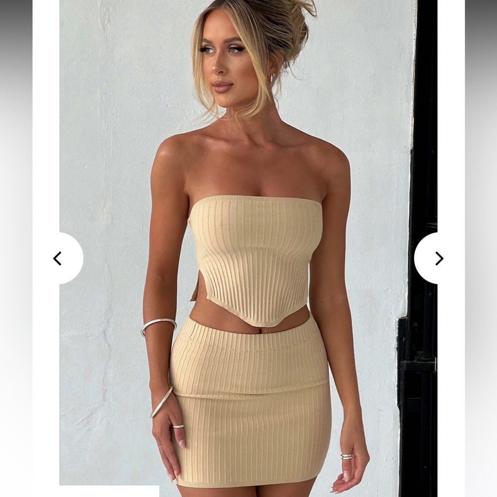 NEW fair and square knit bustier and mini skirt size M Oatmeal color